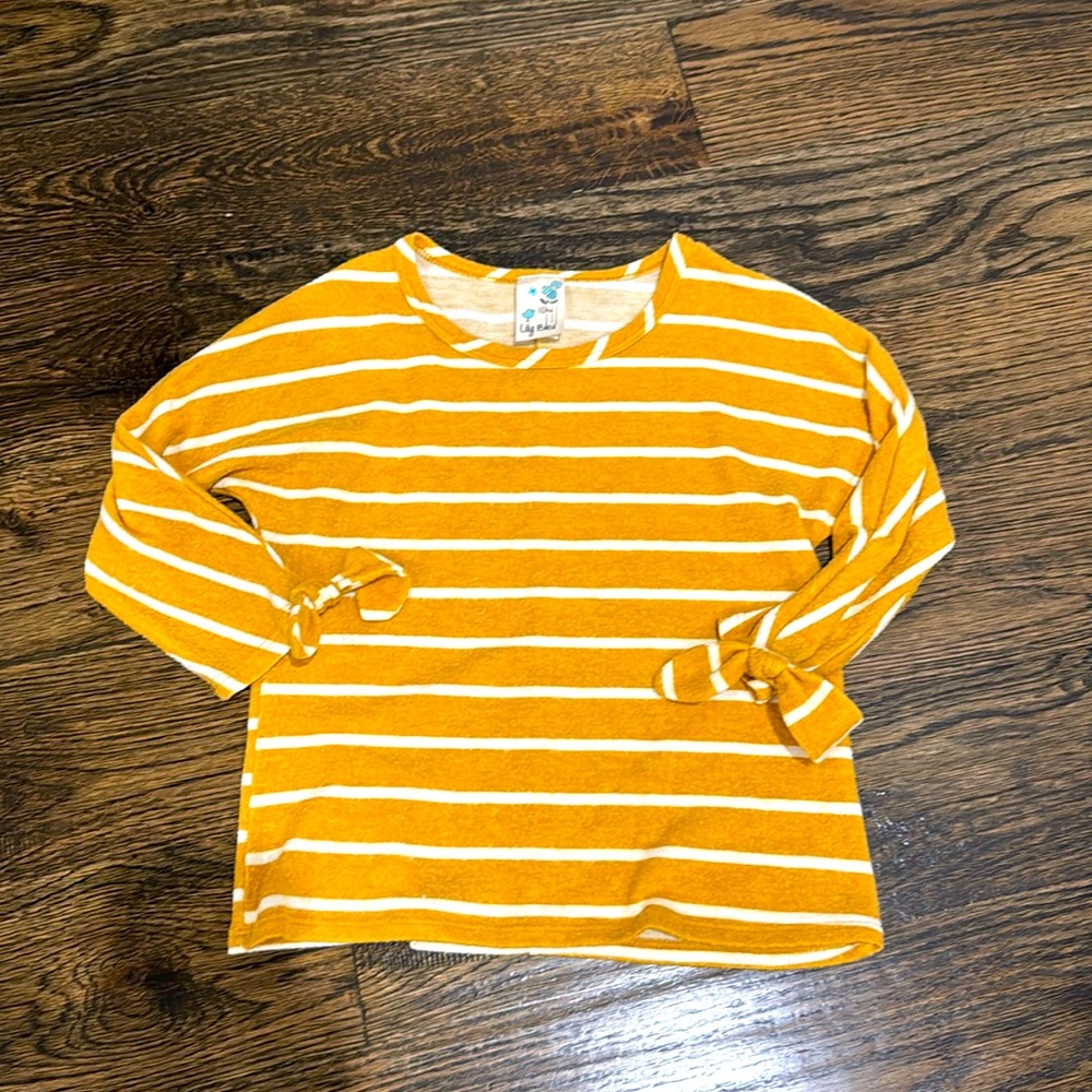 Lily Bleu top